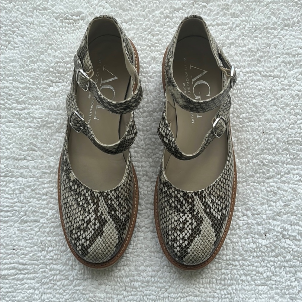 AGL Black and Cream Flats with Snakeskin Pattern